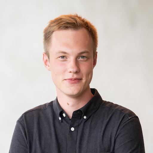 Headshot of me
